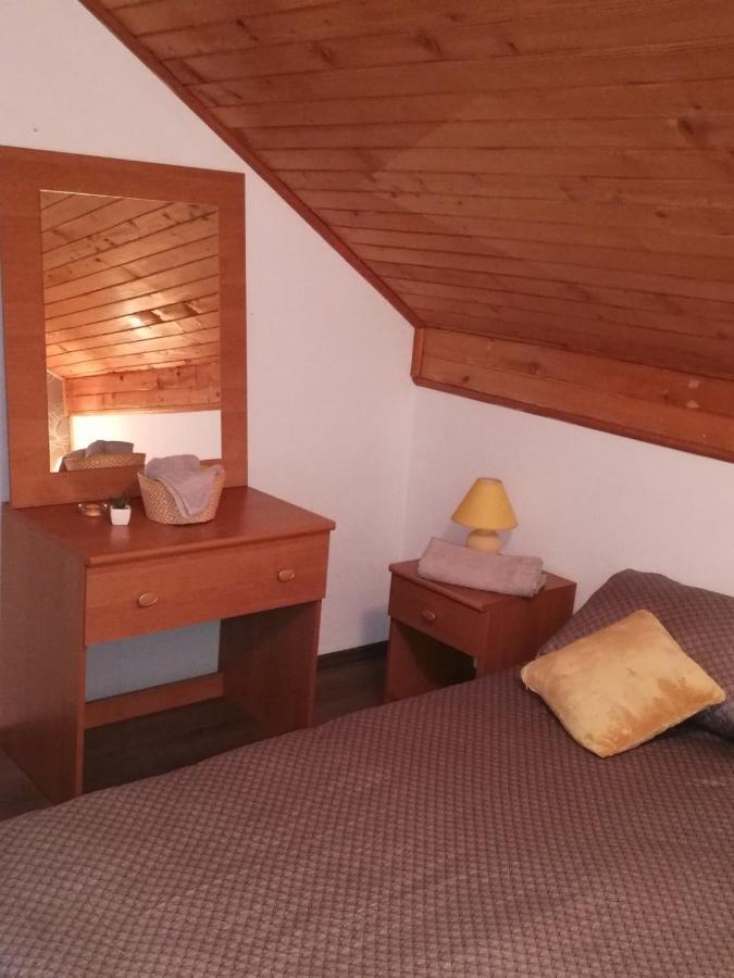 Holiday Home Tin Огулин Экстерьер фото
