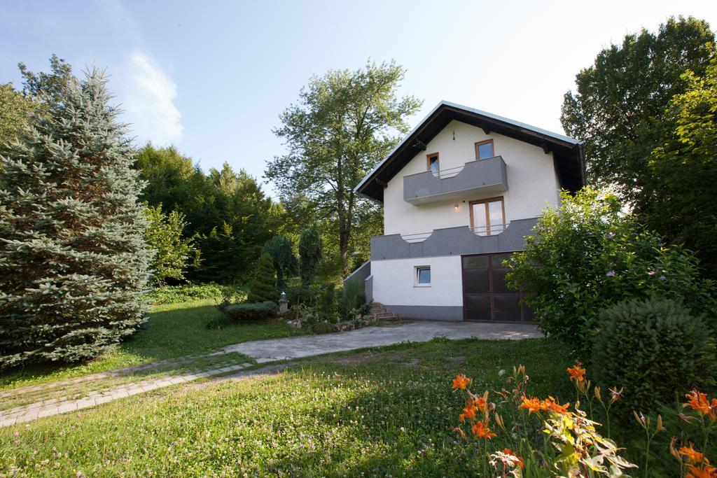 Holiday Home Tin Огулин Экстерьер фото